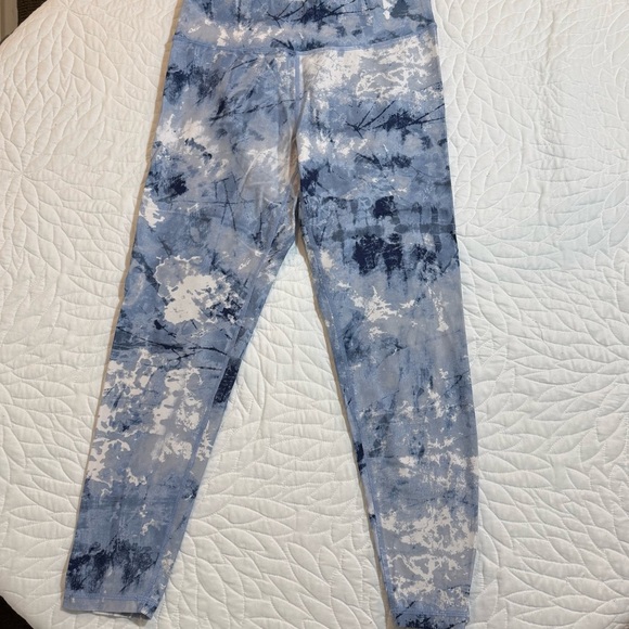 DKNY Womens Cosmos Blue Tie Dye Print 7/8 Length Leggings medium - Picture 3 of 10